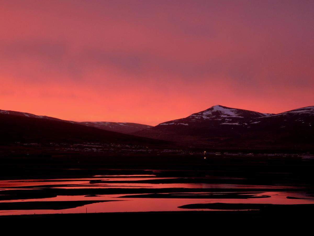 Icelandhorsetours - Helluland Farm stay Saudarkrokur